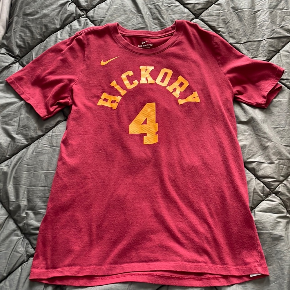 Nike boys tee, size L